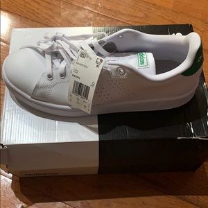 Adidas Advantage Green